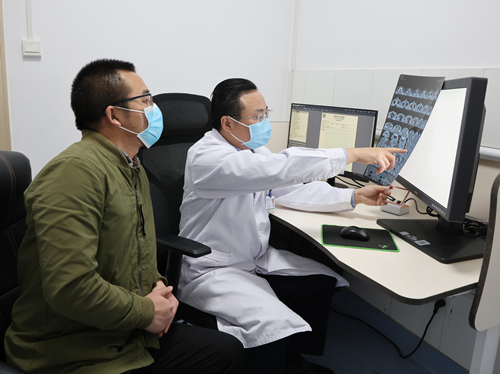 【我为群众办实事】襄阳市中心医院放射影像科开设放射影像专家门诊
